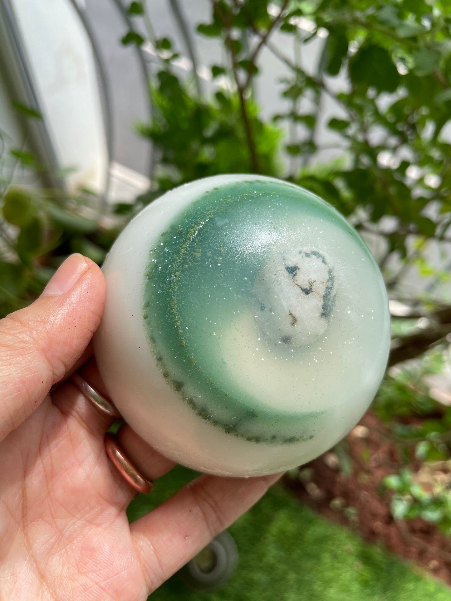 Tree agate with Shea butter