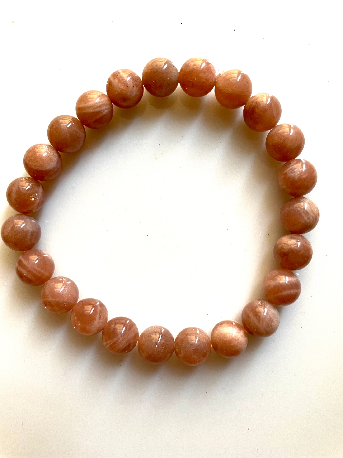 Balnce emotions with Peach Moonstone